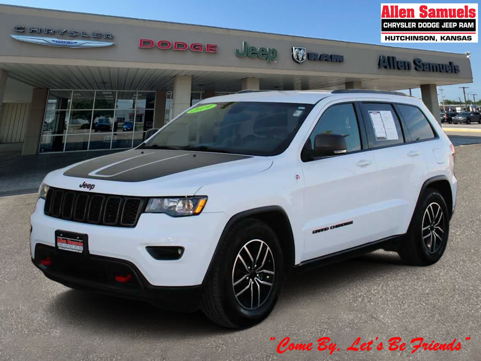 2019 Jeep Grand Cherokee Trailhawk's photo