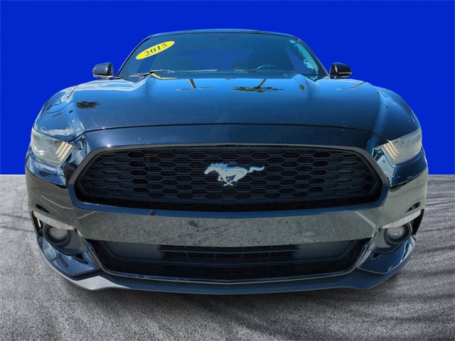 2015 Ford Mustang V6 photo 8