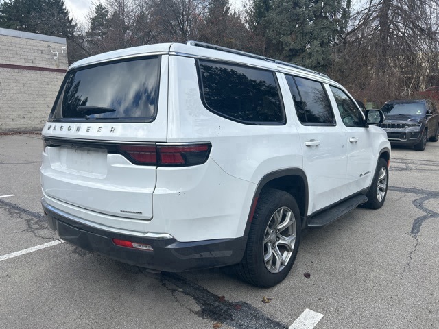 2022 Jeep Wagoneer Series II photo 3