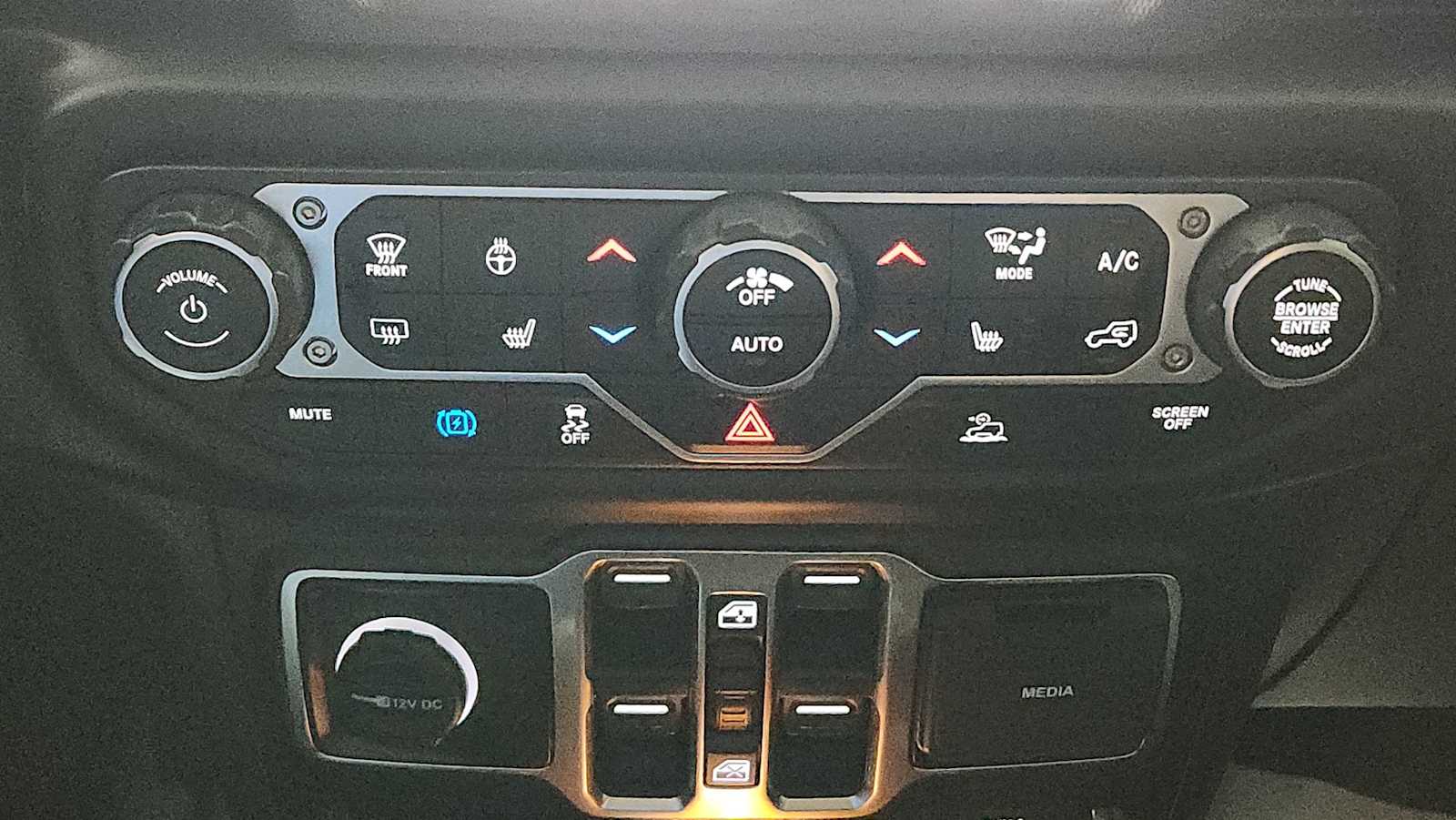 2021 Jeep Wrangler 4xe Unlimited Sahara photo 22