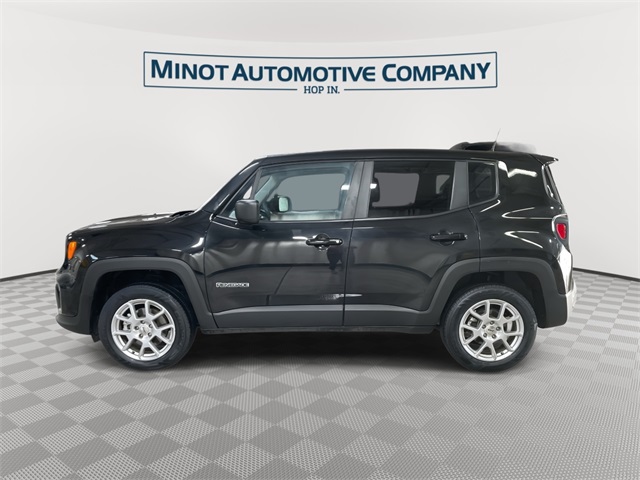 2023 Jeep Renegade Latitude photo 3