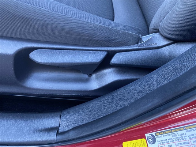 2022 Toyota Corolla LE photo 18