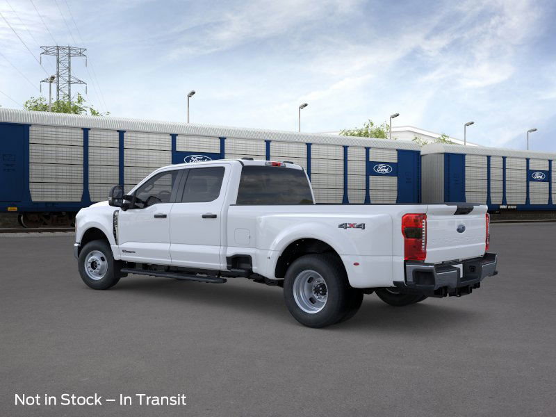 2026 Ford F-350 XLT photo 4