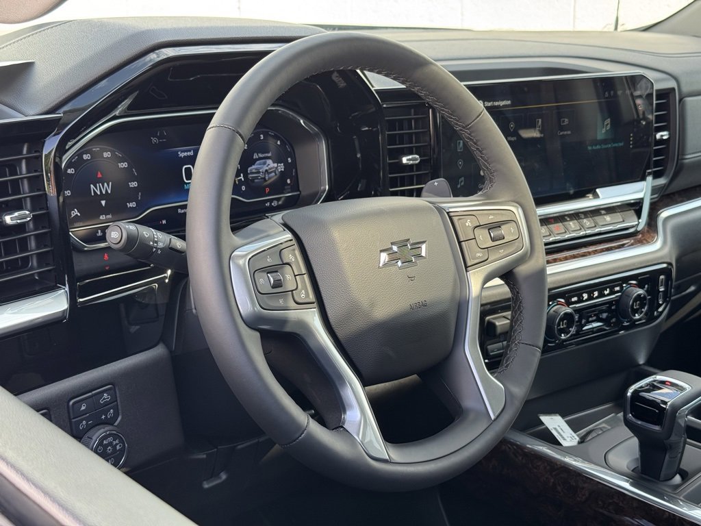 2025 Chevrolet Silverado 1500 RST photo 19