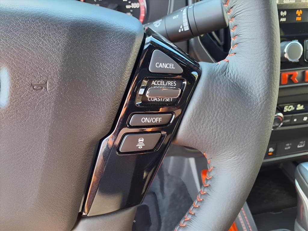2025 Nissan Frontier PRO-4X photo 26