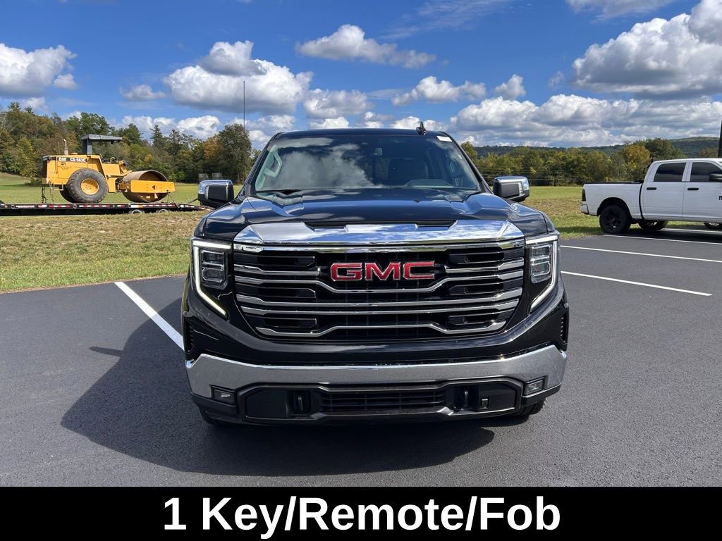 2023 Gmc Sierra 1500 SLT photo 2