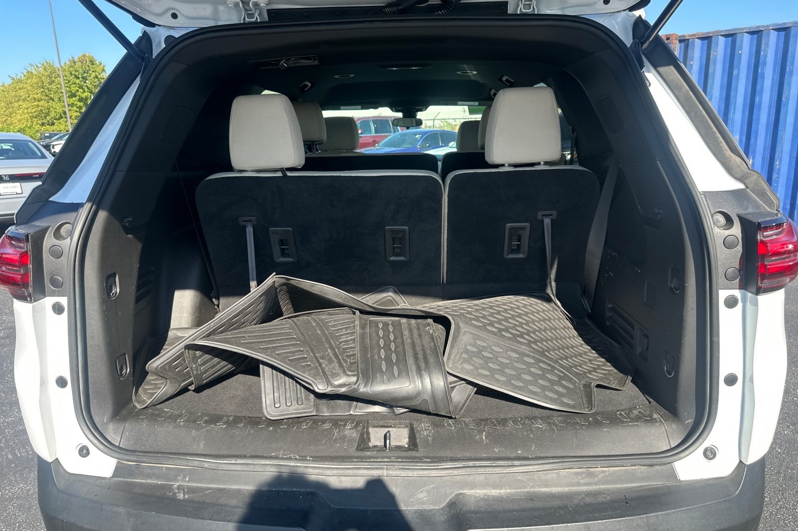 2022 Chevrolet Traverse LS photo 14