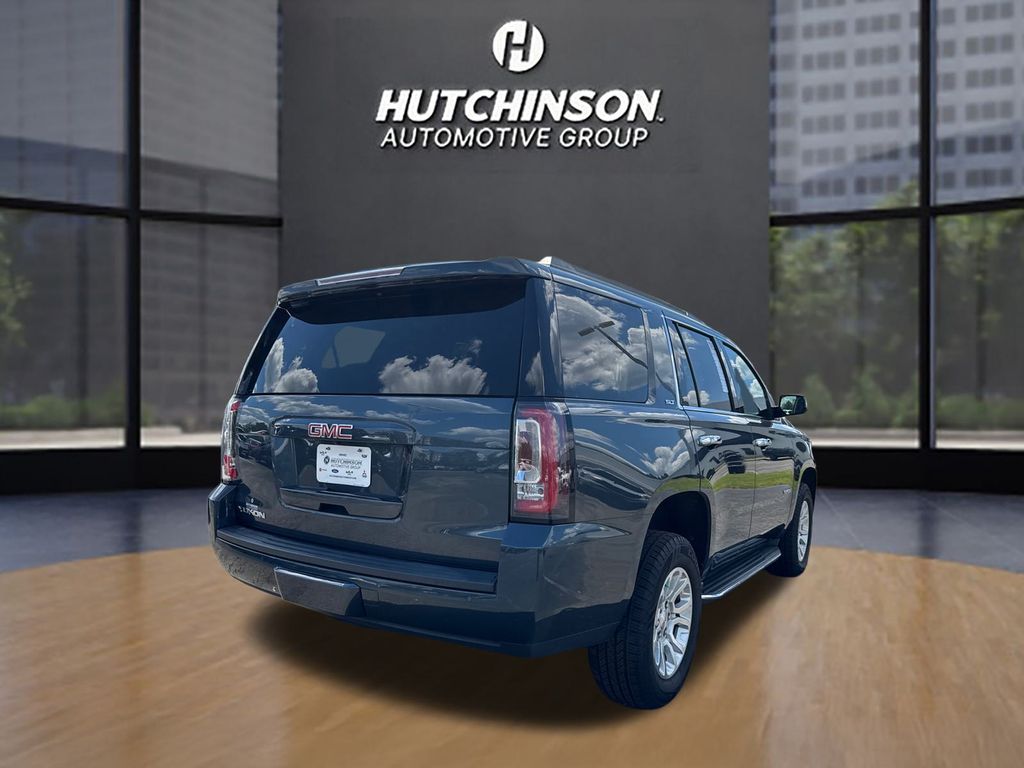 2020 Gmc Yukon SLT photo 2