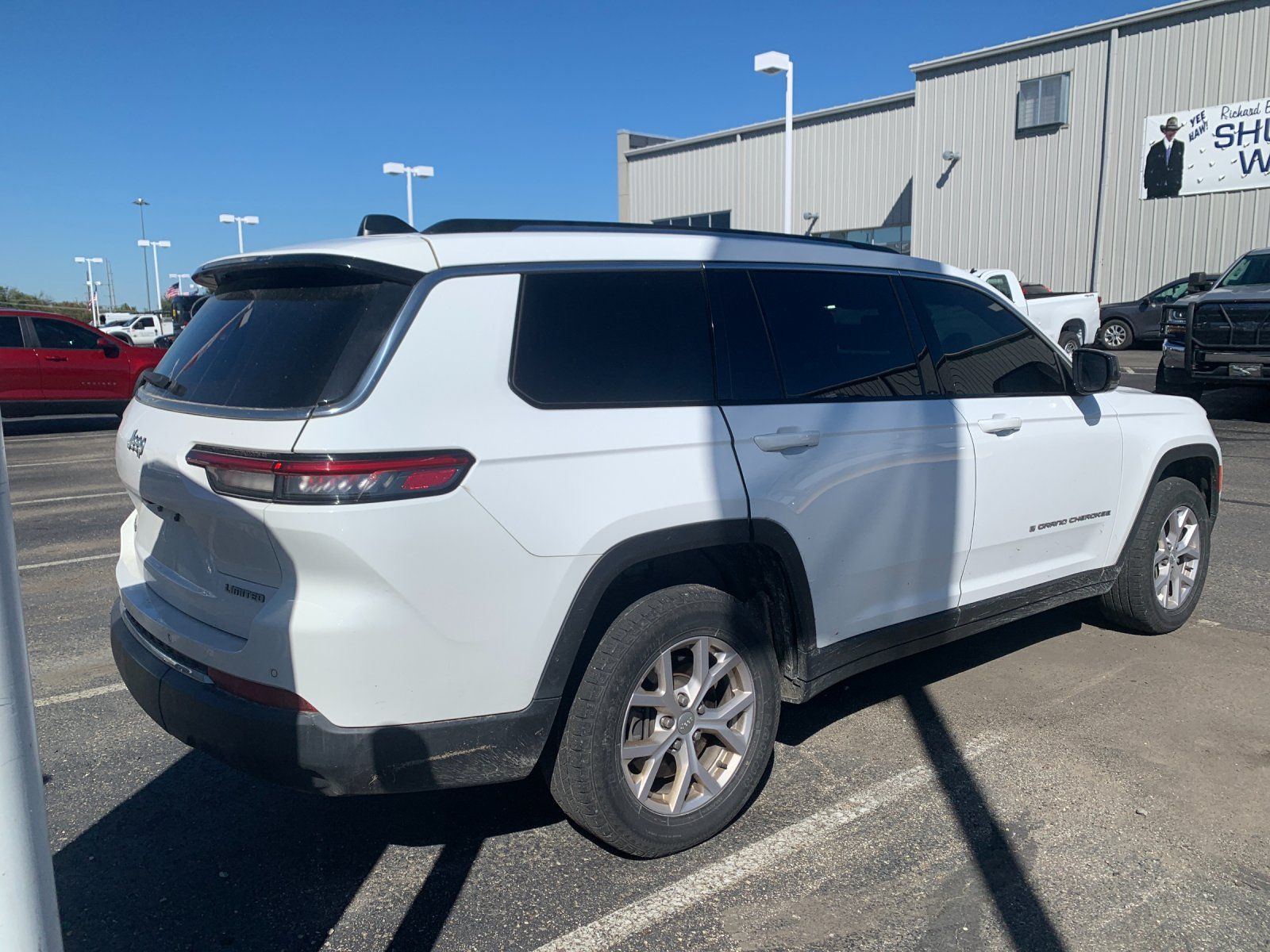 2021 Jeep Grand Cherokee Limited photo 2
