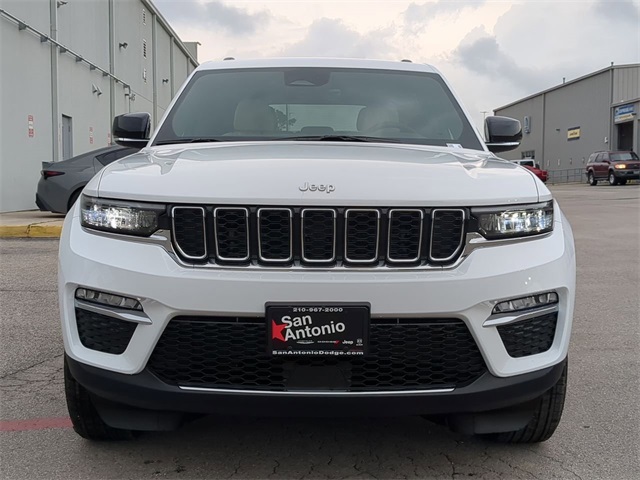 2025 Jeep Grand Cherokee Limited photo 2