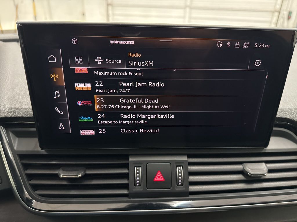 2021 Audi Q5 45 Premium Plus photo 27