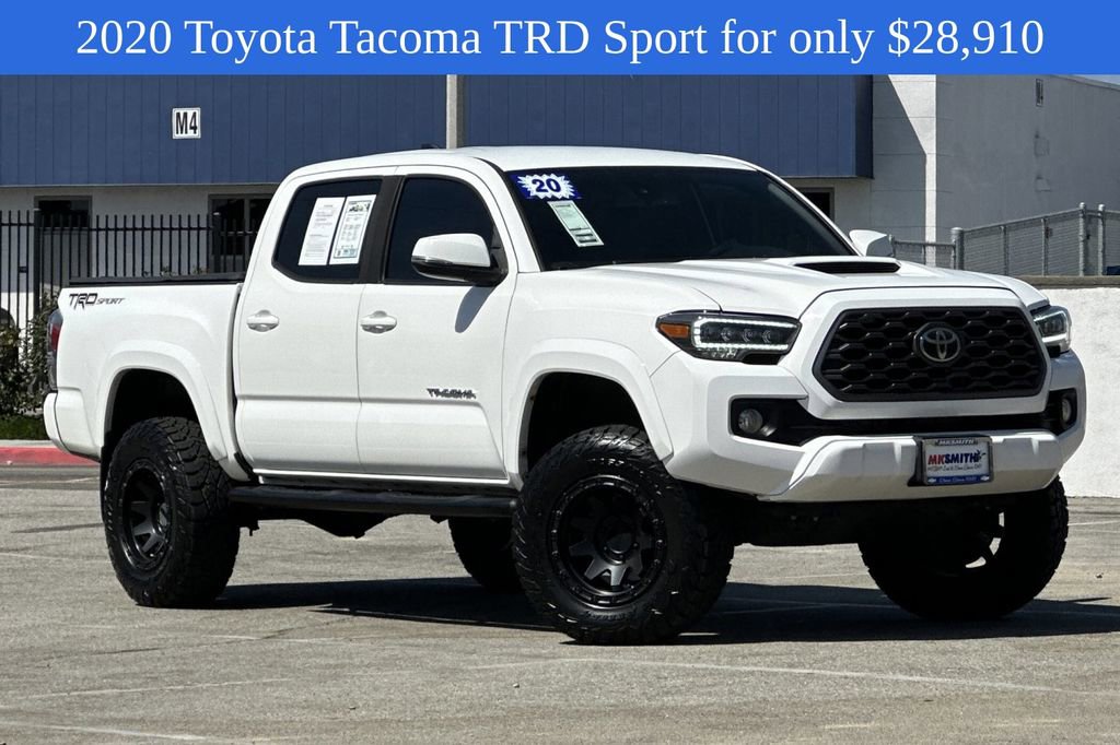 2020 Toyota Tacoma SR5 photo 2
