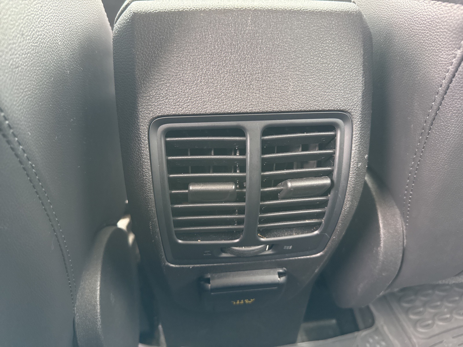 2017 Ford Escape SE photo 24