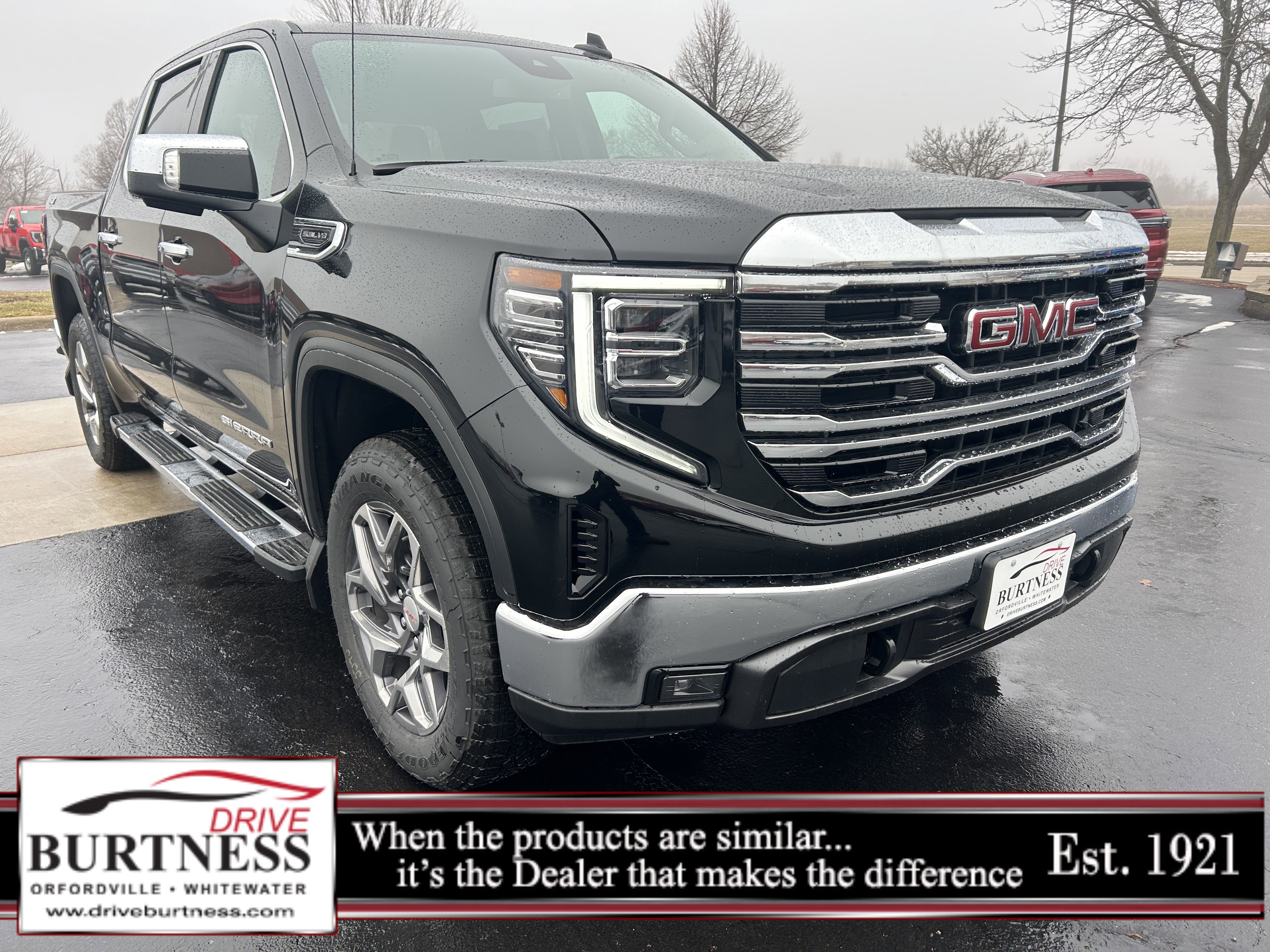 2026 GMC Sierra 1500 SLT's photo