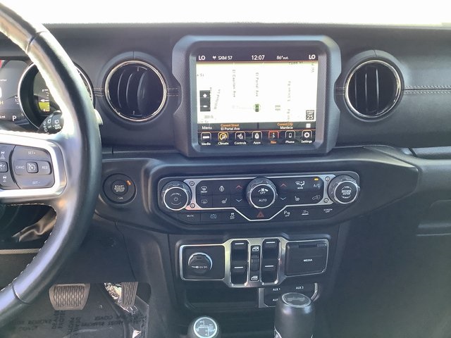 2022 Jeep Wrangler Unlimited Sahara 4xe photo 17