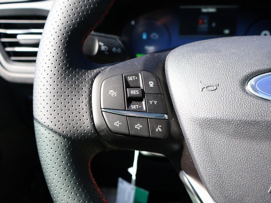 2025 Ford Escape ST-Line Elite photo 26