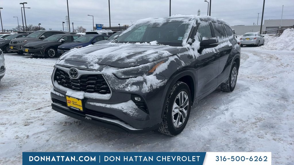 2023 Toyota Highlander XLE's photo