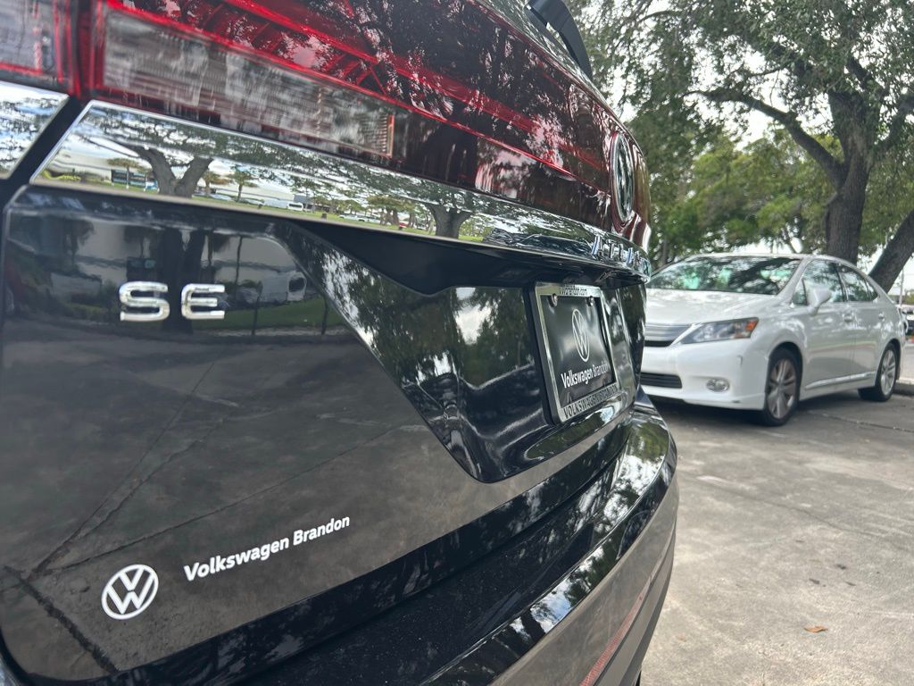 2026 Volkswagen Atlas SE Technology photo 19
