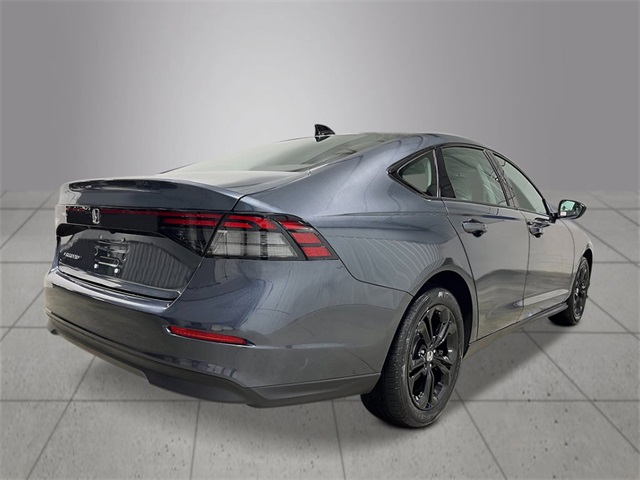 2025 Honda Accord SE photo 6