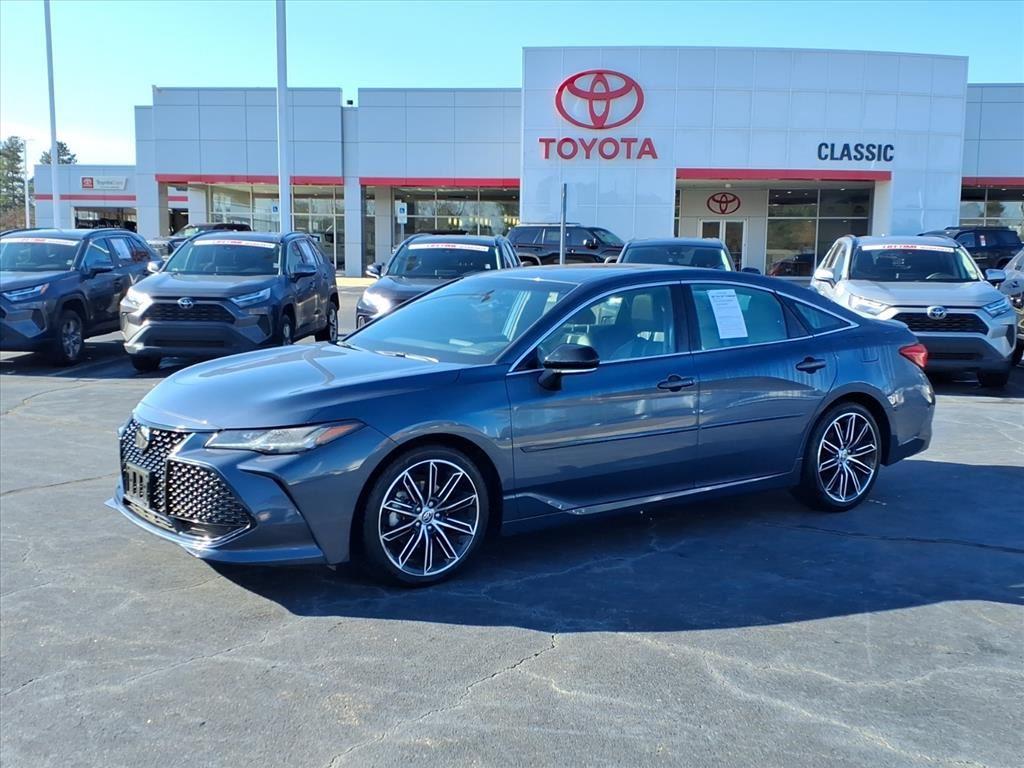 2021 Toyota Avalon Touring's photo
