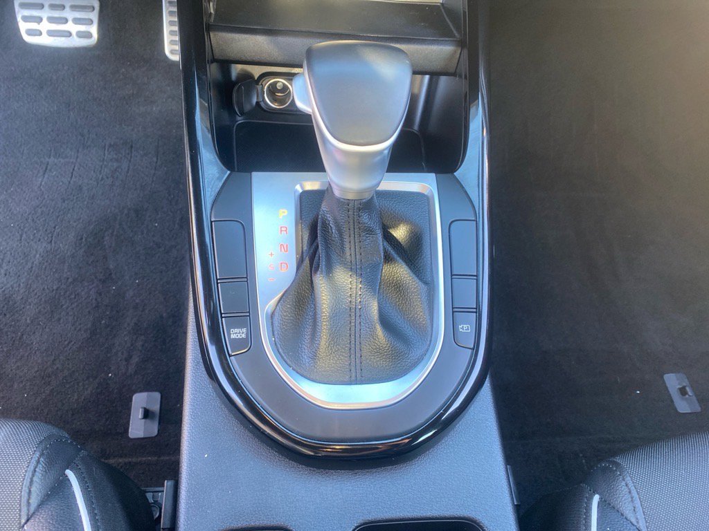 2023 Kia Forte GT-Line photo 12