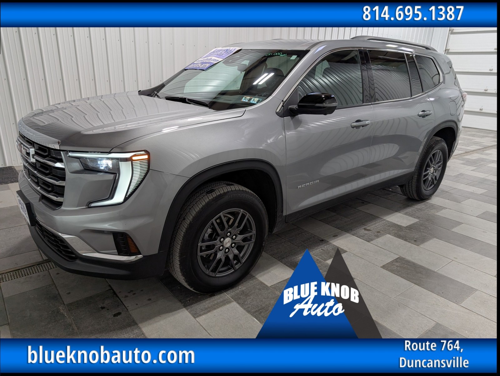 2025 GMC Acadia Elevation's photo