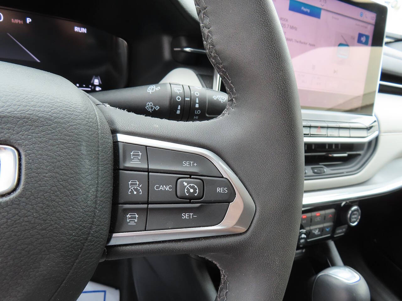2024 Jeep Compass Limited photo 14