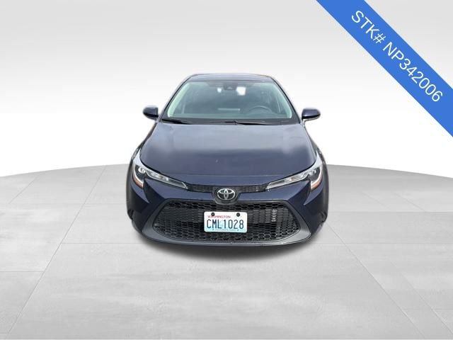 Used 2022 Toyota Corolla LE with VIN 5YFEPMAEXNP342006 for sale in Northfield, Minnesota