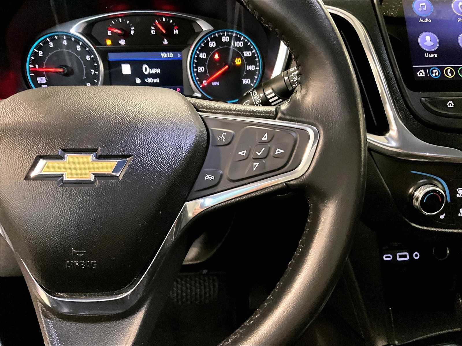2020 Chevrolet Equinox LT photo 24