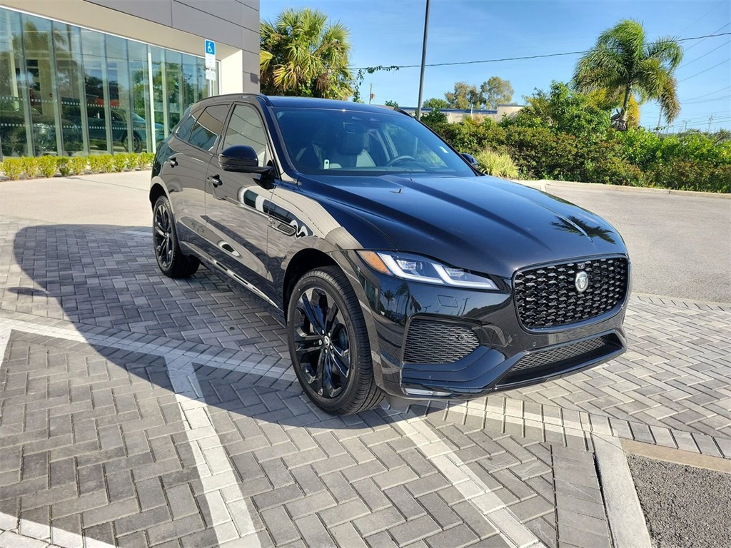 2026 Jaguar F-PACE P250 R-Dynamic S photo 7