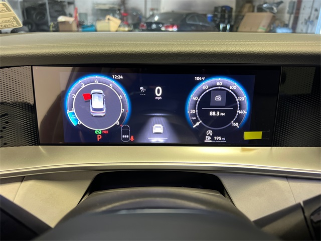 2025 Volkswagen Tiguan SE R-Line Black photo 15