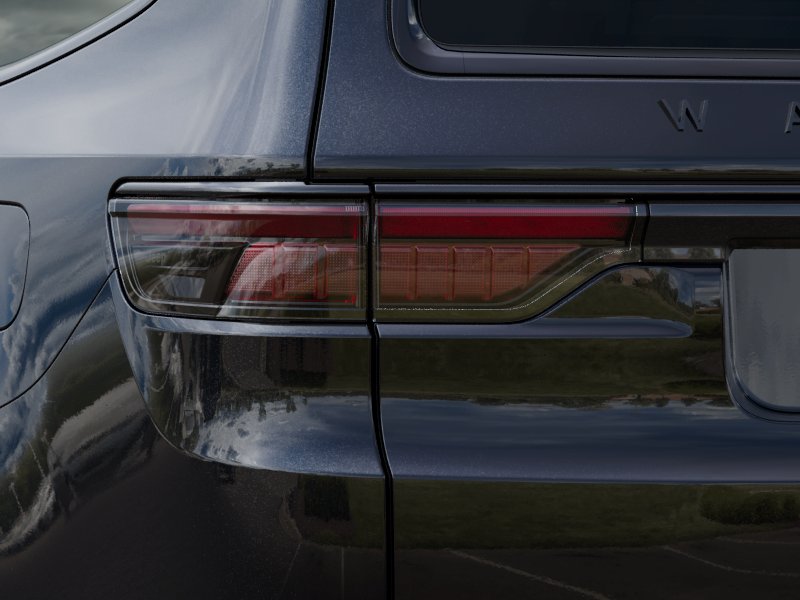 2025 Jeep Wagoneer Series II Carbide photo 3