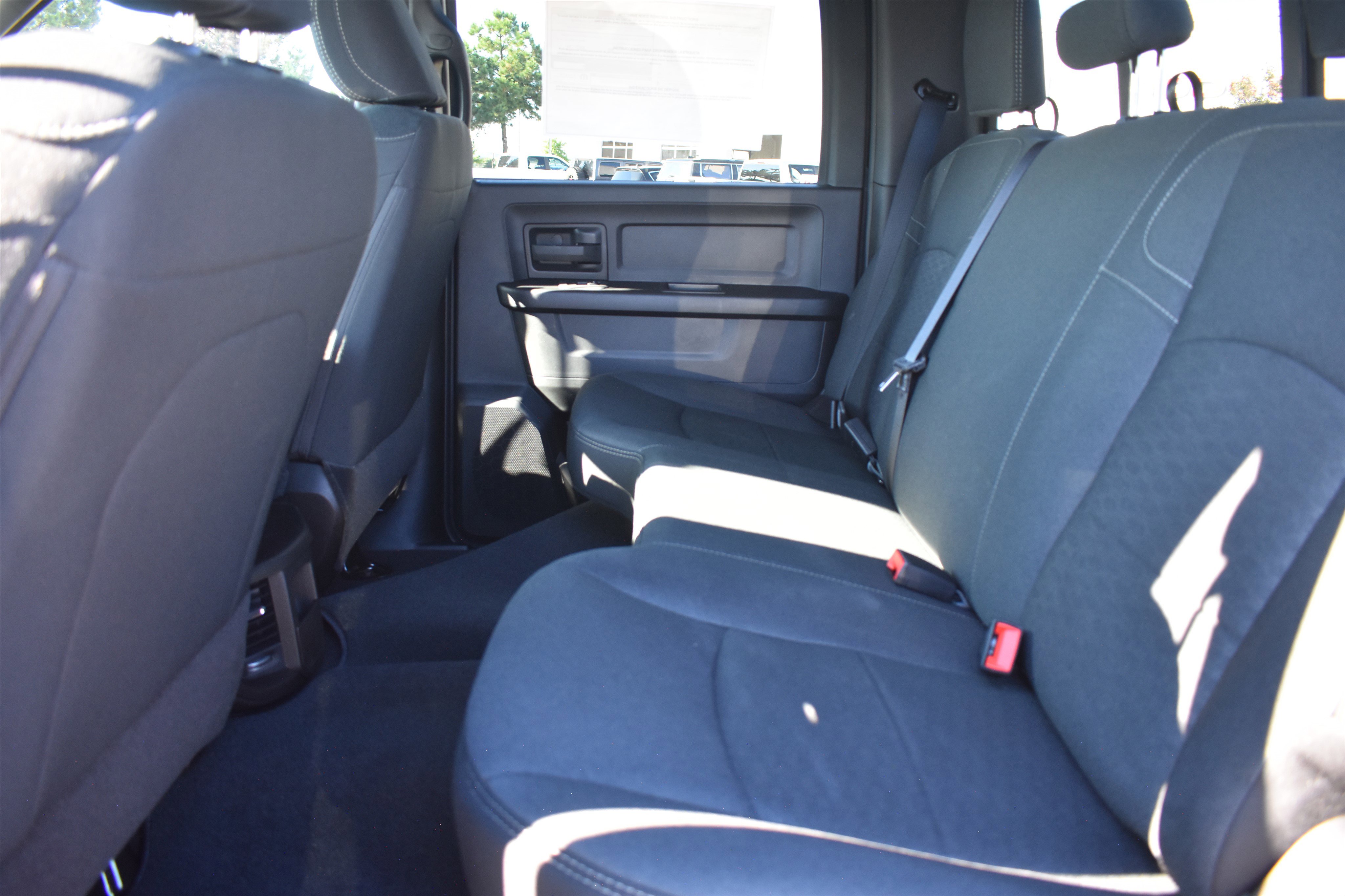 2026 Ram 2500 Tradesman photo 6