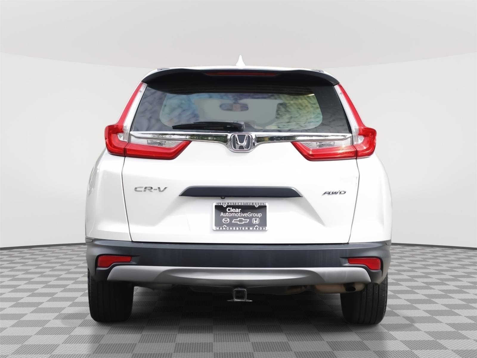 2017 Honda CR-V LX photo 5