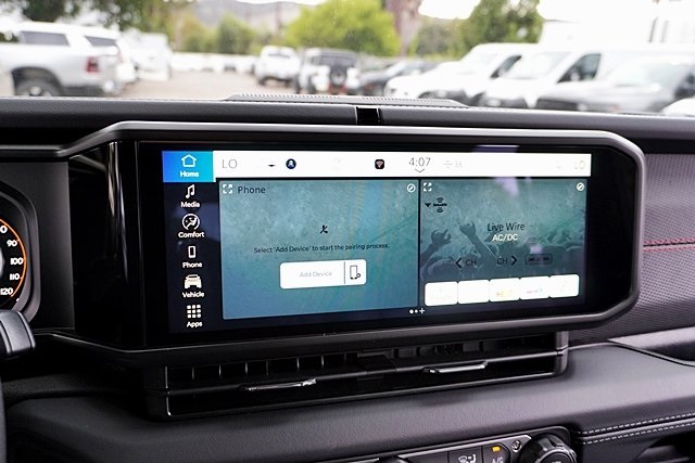 New 2025 Black Clear-Coat Exterior Paint Jeep Rubicon image 31