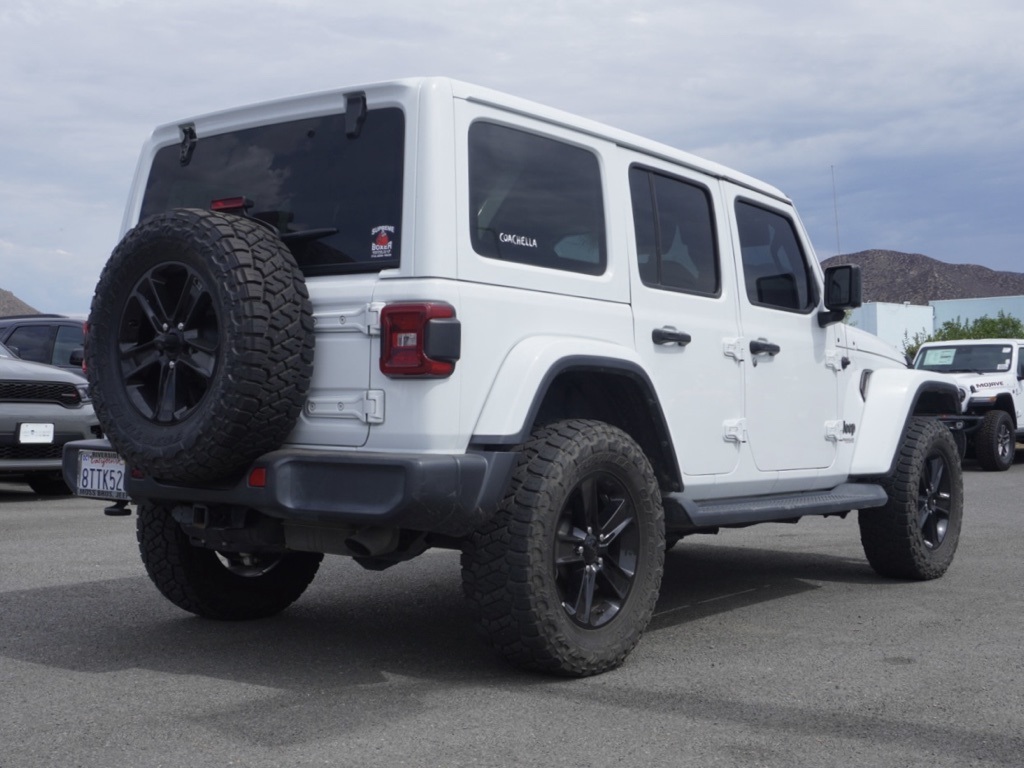 2021 Jeep Wrangler Sahara Altitude photo 3