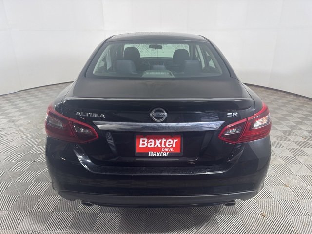 2018 Nissan Altima 2.5 SR photo 4