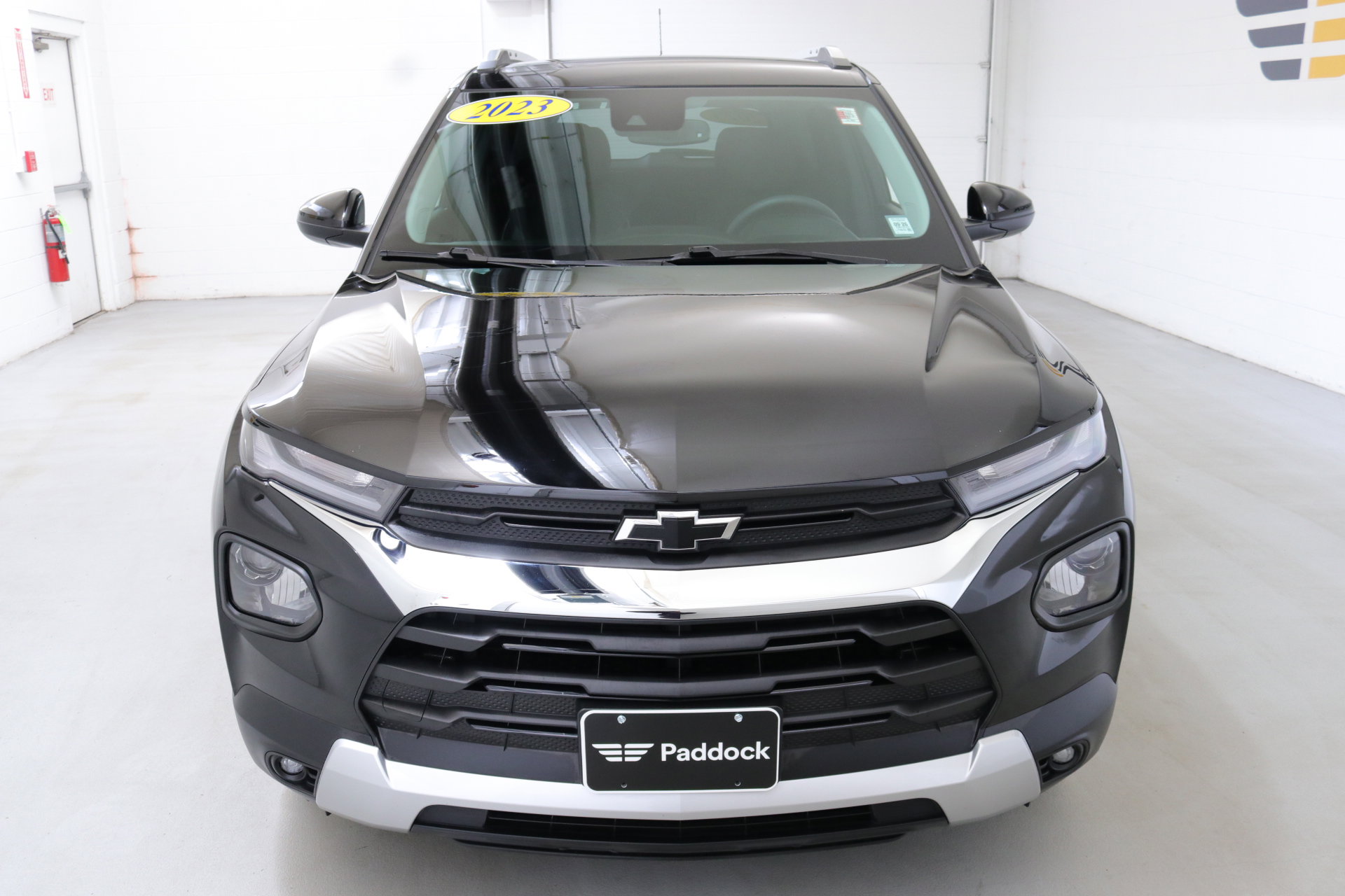 2023 Chevrolet Trailblazer LT photo 2