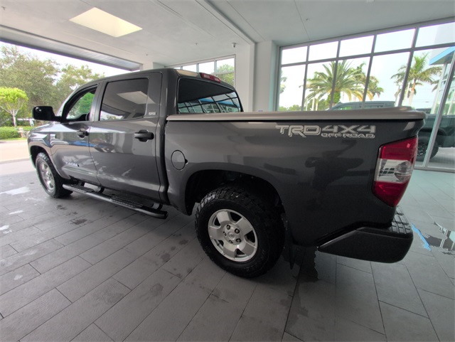 2019 Toyota Tundra SR5 CrewMax photo 10