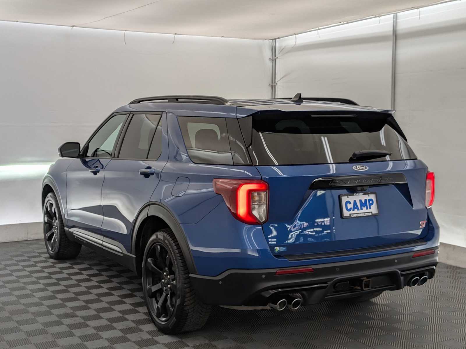 2021 Ford Explorer ST photo 2