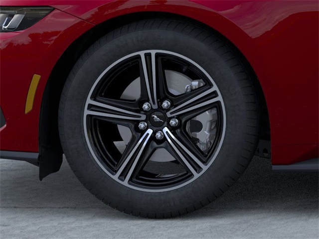 2025 Ford Mustang EcoBoost photo 18