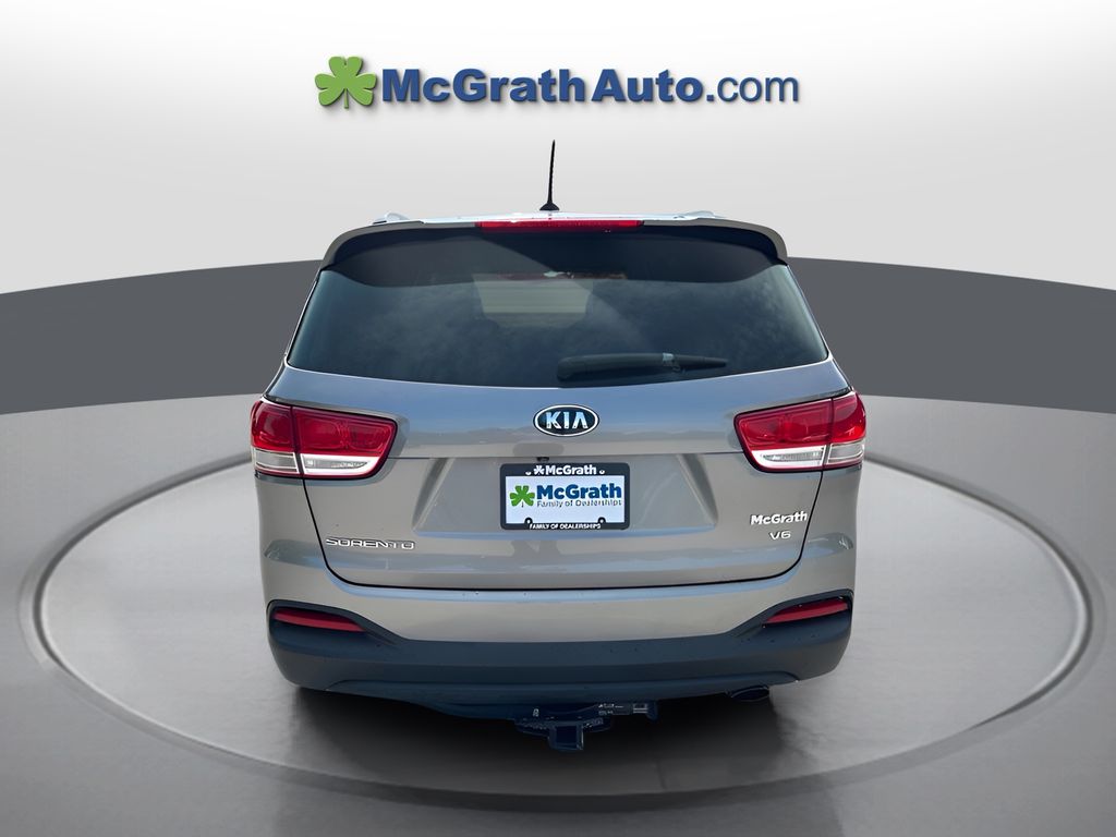 2018 Kia Sorento LX photo 6