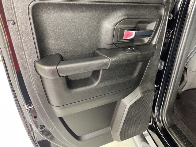 2022 Ram 1500 Classic Warlock photo 32