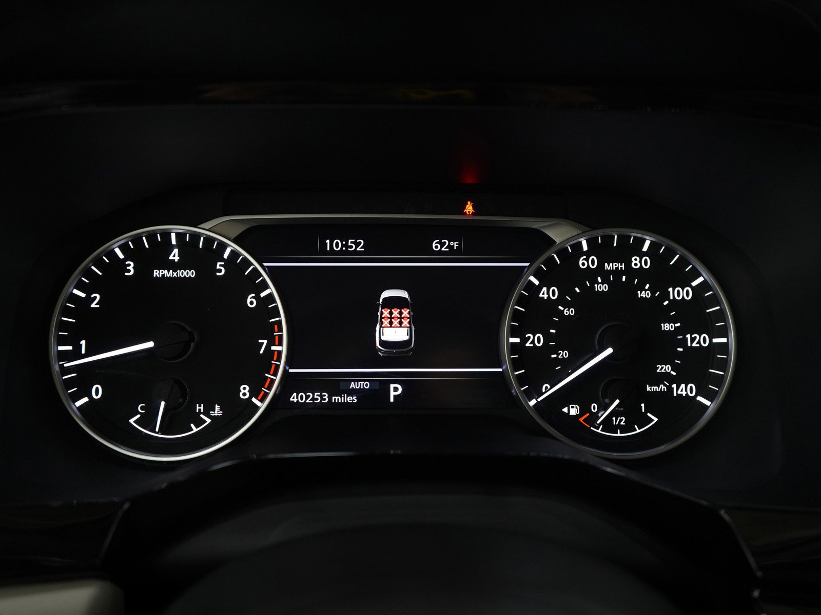 2022 Nissan Pathfinder SL photo 25