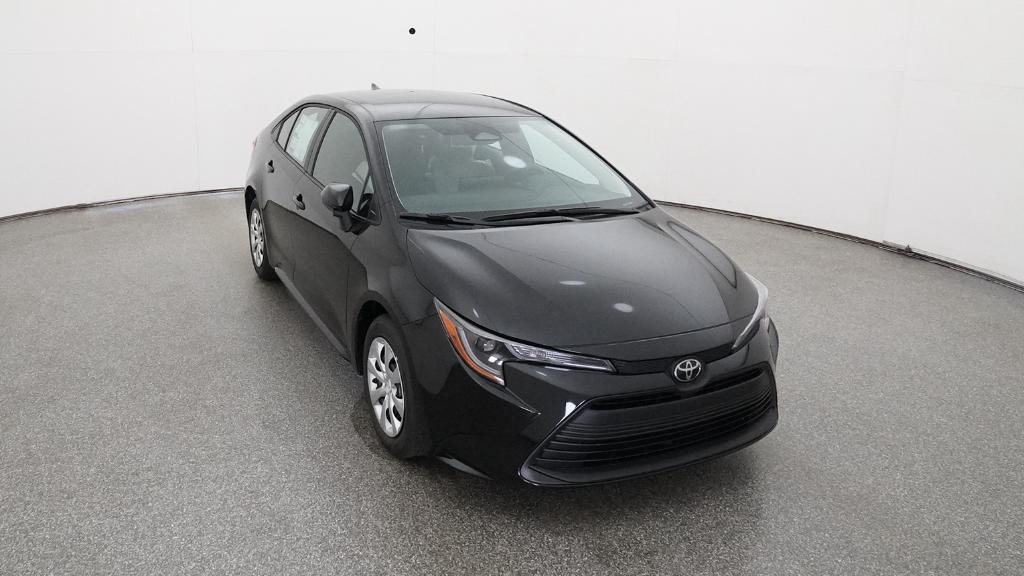 2025 Toyota Corolla LE photo 32
