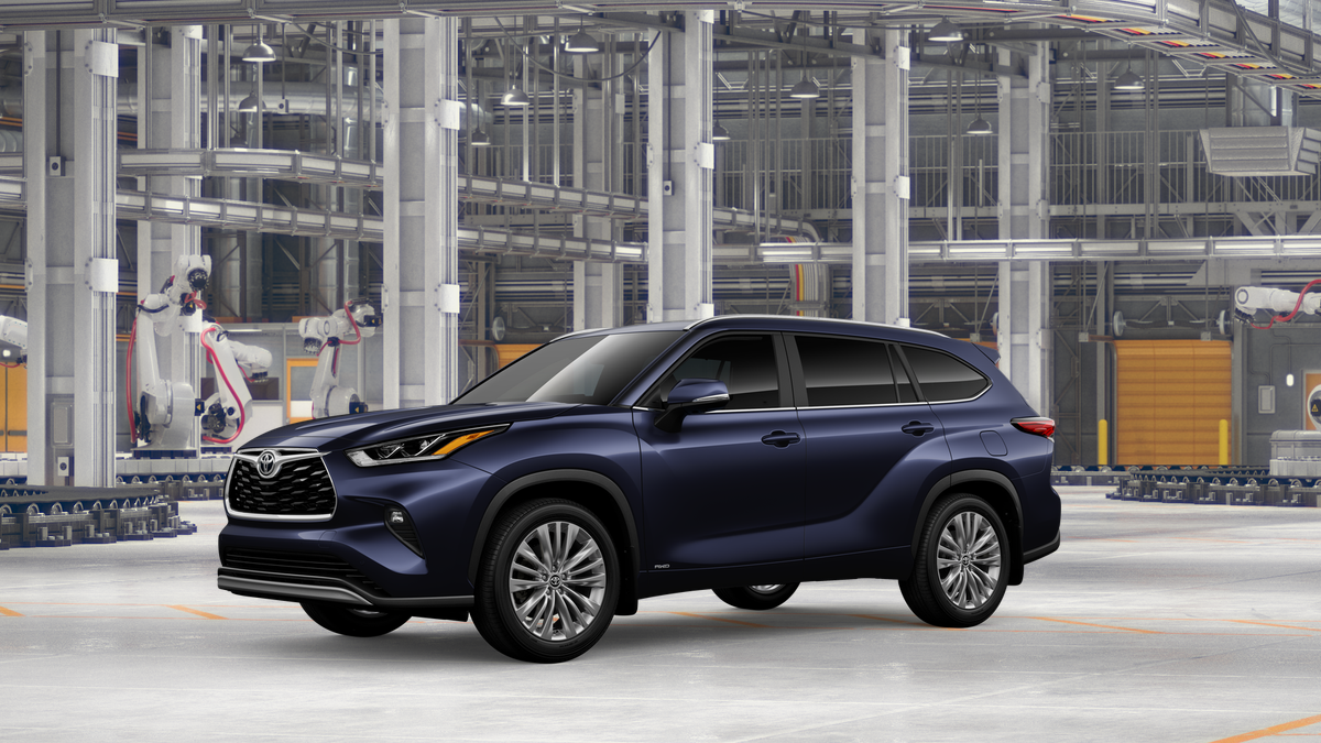 2026 Toyota Highlander Platinum photo 2