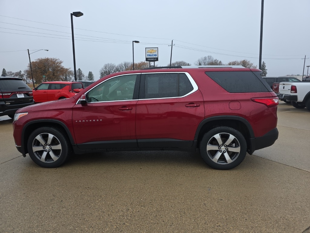 2018 Chevrolet Traverse 3LT photo 3