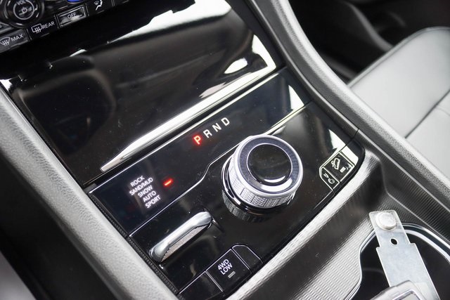 2024 Jeep Cherokee Base 4xe photo 16