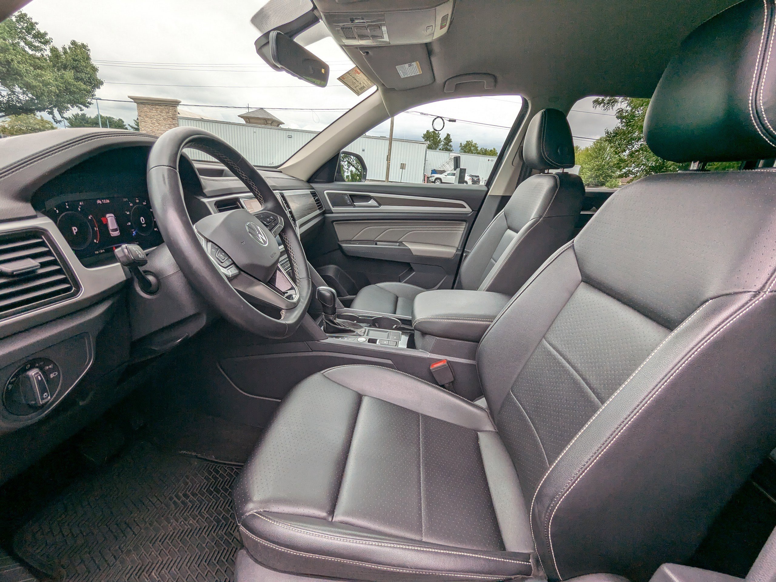 2022 Volkswagen Atlas V6 SE Technology photo 12