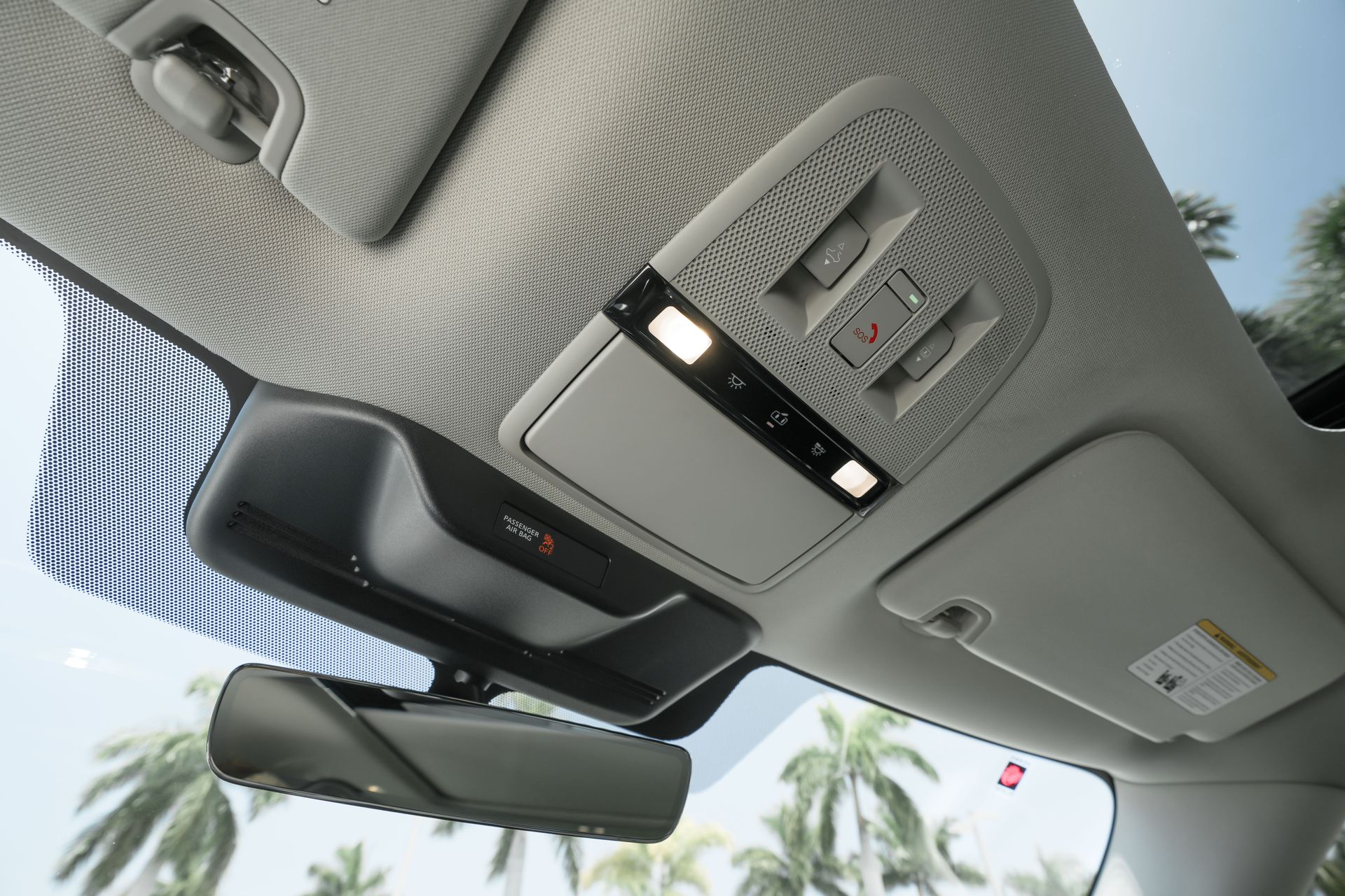 2025 Infiniti QX80 Luxe photo 13